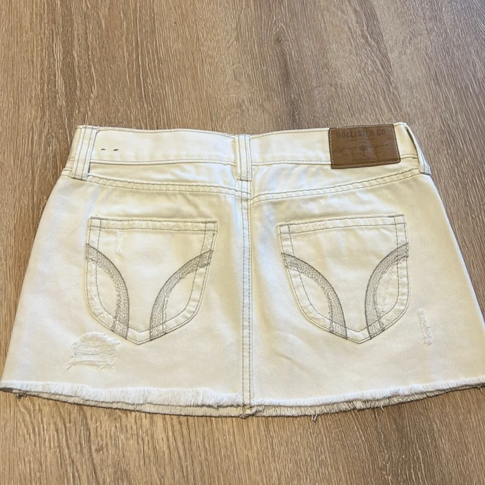 Hollister shorts and skirts - Picture 10 of 13